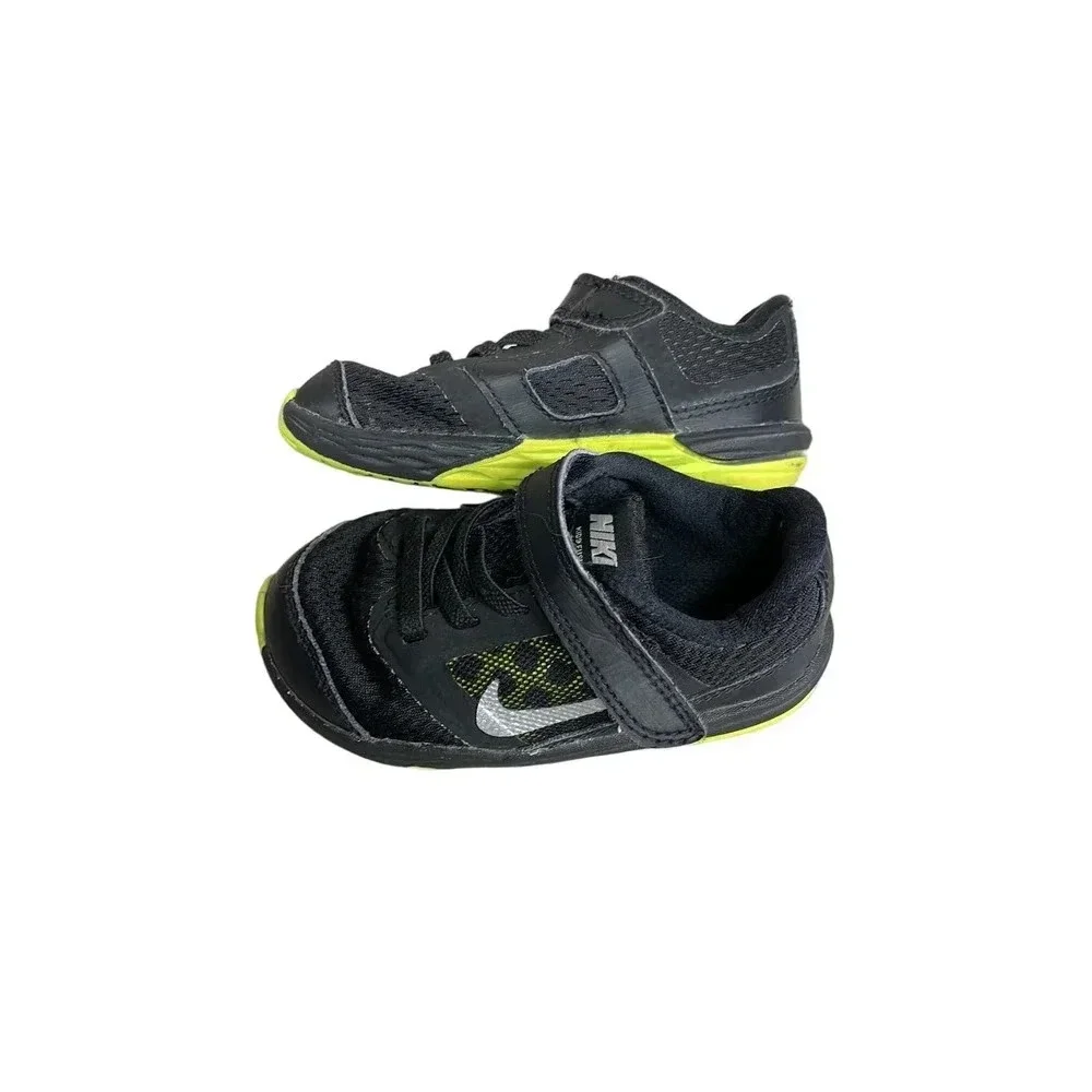 Nike Baby Sneakers Size‎ 7C